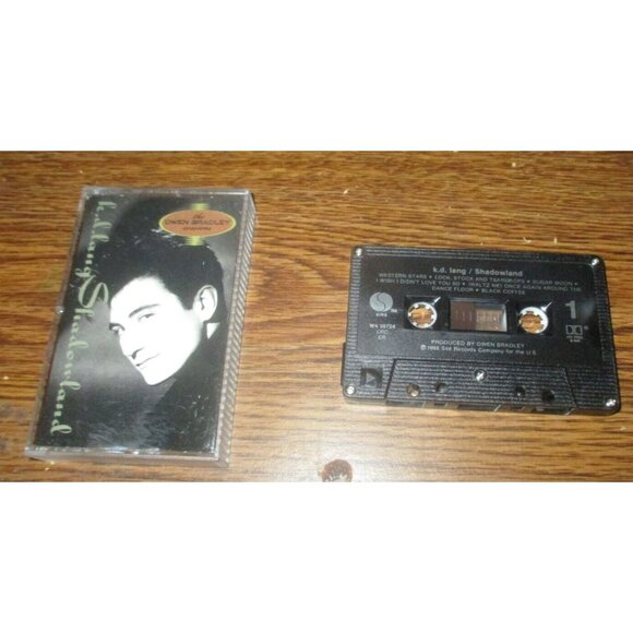 K.D. Lang - Shadowland on cassette (Sire Records Canada, 1988) - Picture 1 of 4